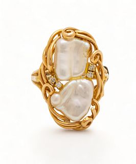 14k Gold And Pearl, Size 4 1/2 Ring 6.9g