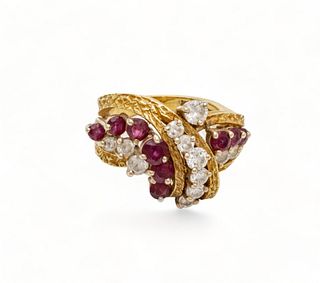 Diamond And Ruby Ring, 18K Yellow Gold, Size 5 3/4 Ca. 1940, 12.2g