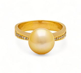 18K Yellow Gold & South Sea Cultured Pearl (10.2mm) Ring, 8g Size: 8