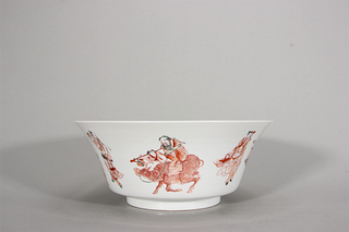 A multicolored figure porcelain bowl,Qing Dynasty,China
