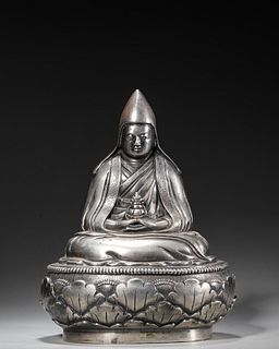 A silver plated copper Tsongkhapa statue,Qing Dynasty,China