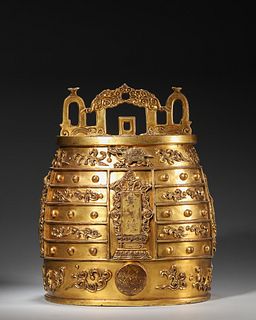 A dragon patterned gilding copper bell,Qing Dynasty,China