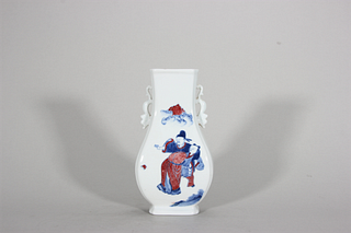 A blue and white underglaze red figure porcelain vase,Qing Dynasty,China