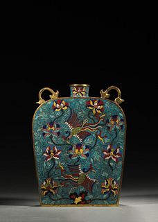 A phoenix patterned cloisonne vase,Qing Dynasty,China
