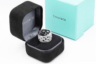 Tiffany & Co. Victoria anniversary band 36 Marquises Platinum with diamonds