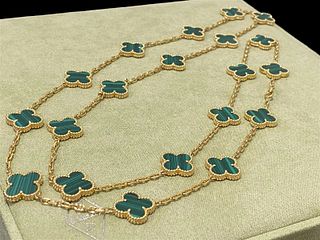 Van Cleef & Arpels Vintage Alhambra long necklace, 20 motifs. 18k yellow gold, Malachite