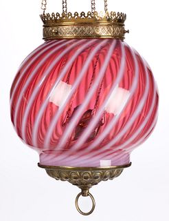 HOBBS NO. 2590 / OPALESCENT SWIRL KEROSENE HALL LAMP