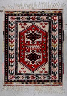 Vintage Turkish Rug: 3'8'' x 4'8'' (112 x 142 cm)