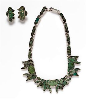 A 980 Silver and Green Hardstone Chip Inlay Necklace, Taxco, Pre-1948, 55.00 dwts.