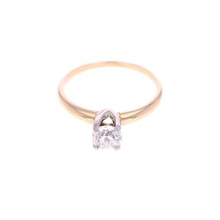 Elegant Diamond & 14k Yellow Gold Solitaire Ring