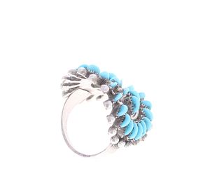 Vintage Pawn Zuni Needlepoint Turquoise Ring