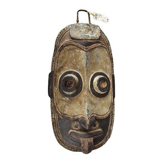 Papua New Guinea Carved Wooden Mask