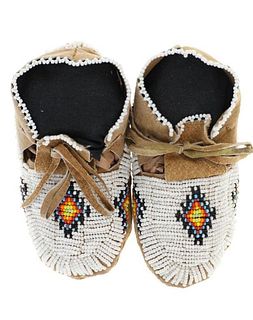 Sioux Beaded Hide Child's Moccasins