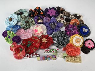 COLLECTION OF HAND MADE CHILDREN'S HAIR ACCESSORIES