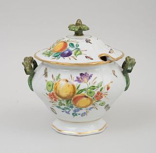 CONTINENTAL PORCELAIN FRUIT-DECORATED TUREEN AND COVER