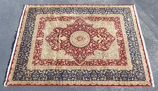HAND-TIED INDIAN AGRA RUG, 9'10" X 7'11"
