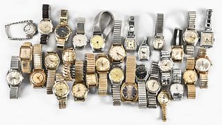 A lot of thirty wrist watches