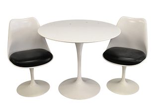 Three Piece Eero Saarinen for Knoll "Tulip" Dinette Set