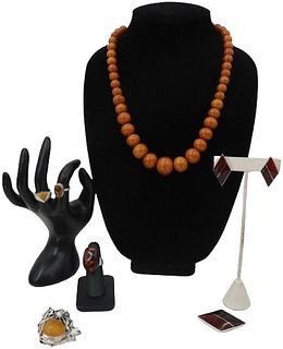 (8) Amber Jewelry: Necklaces, Brooches, Rings