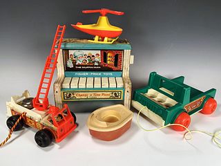 COLLECTION OF VINTAGE FISHER PRICE TOYS 
