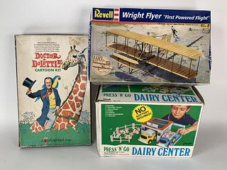 VINTAGE TOYS DR DOLITTLE COLORFORMS WRIGHT FLYER DAIRY PLAY SET
