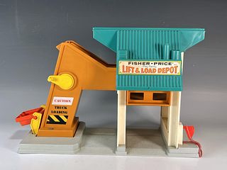 VINTAGE FISHER PRICE LIFT AND LOAD PLAYSET AND 