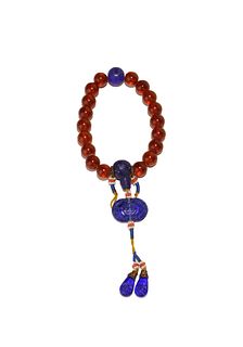 A 18 Amber Beads Hand String