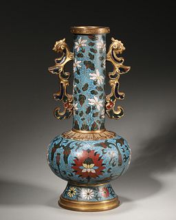A Cloisonne Enamel Interlocking Lotus Vase