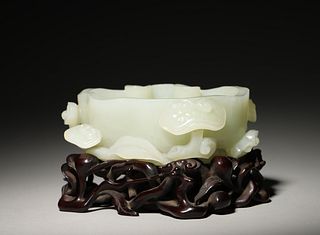 A Jade Lingzhi Washer