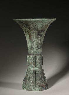 A Bronze Ritual Beaker Vase