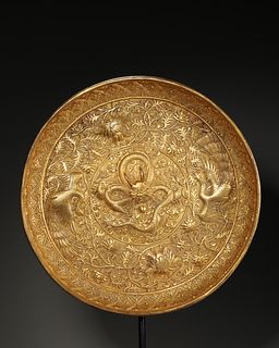 A Gilt Bronze Dragon Plate