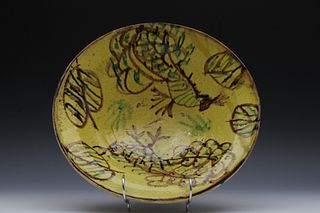 An Islamic Turkish Pottery Large Plate with a Bird Design.

D: Approximately 30.5cm 
