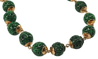 ESTATE 14KT YELLOW GOLD & CARVED GREEN HARDSTONE BEADED NECKLACE