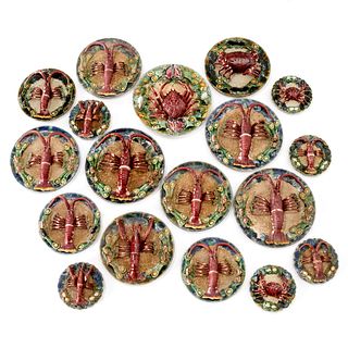 Collection (18) Palissy Ware majolica plates