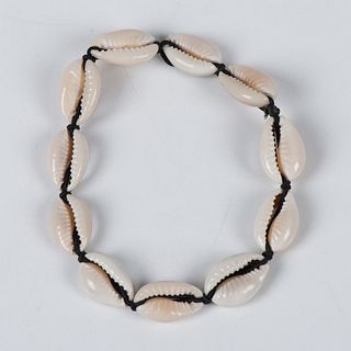 Natural Cowrie Shell Bracelet