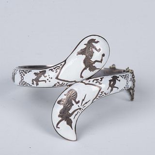 Stunning Vintage White Enamel Siam Sterling Silver Bracelet