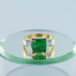 Pretty Two Tone 14K Gold, Emerald and Diamond Ring