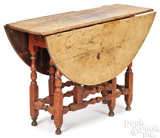 New England William and Mary maple gateleg table