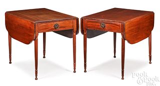 Pair of New York Sheraton mahogany Pembroke tables