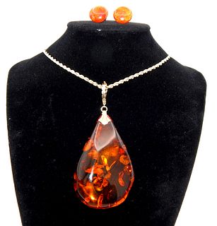 Exquisite 14k Gold Cognac Baltic Amber Tear-Drop Necklace and Matching Earrings 