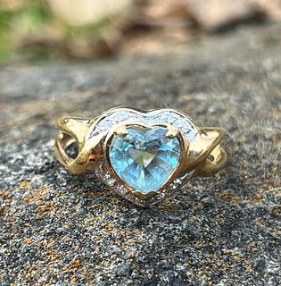 Vintage Heart Blue Topaz & Diamond Yellow Gold Ring