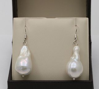 Vintage Baroque Saltwater Pearl White Gold Earrings