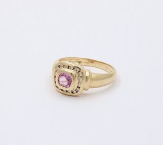 Vintage Pink Sapphire Diamonds Yellow Gold Ring