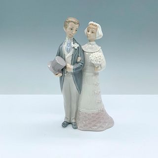 Wedding 1004808 - Lladro Porcelain Figurine
