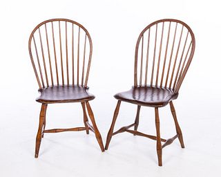 Pair of Bowback Windsor Chairs, 19th Century