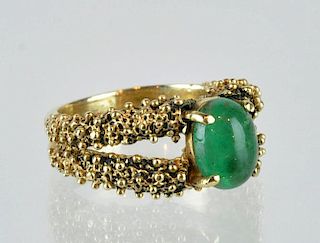 Cabochon Emerald and 14kt Gold Ring