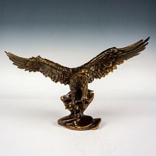 Bronze Cast Eagle in Flight, Sculpture in the Round