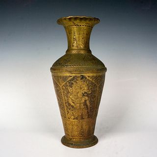 18th Century Dutch East India Co. Engraved Indian Brass Vase