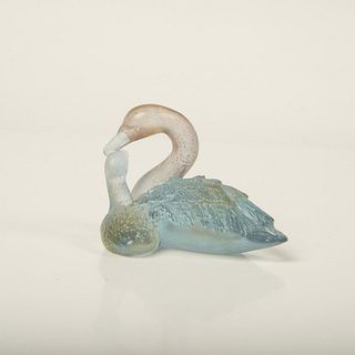 Daum France, Mother Swan Figurine