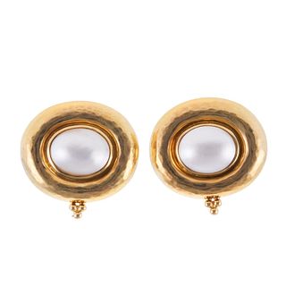 Elizabeth Gage 18k Gold Mabe Pearl Earrings